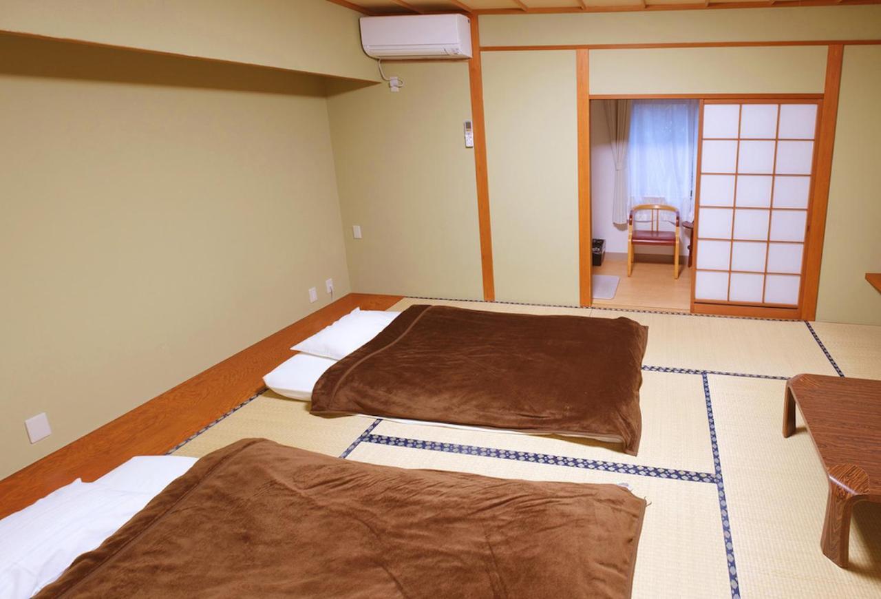 Fuji Hokin Kaikan Hotel Yamanakako Exterior photo