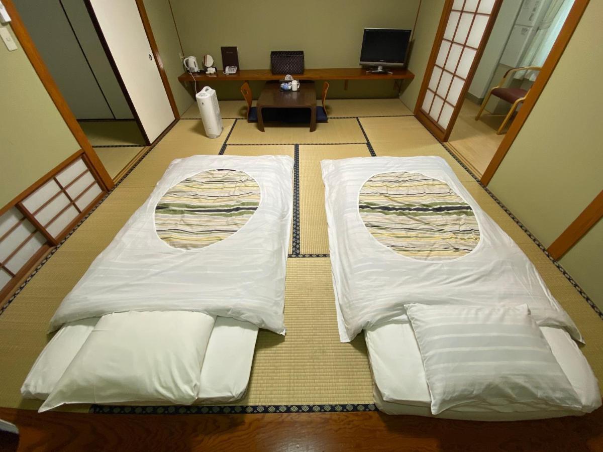 Fuji Hokin Kaikan Hotel Yamanakako Exterior photo