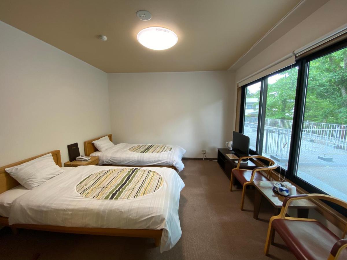 Fuji Hokin Kaikan Hotel Yamanakako Exterior photo